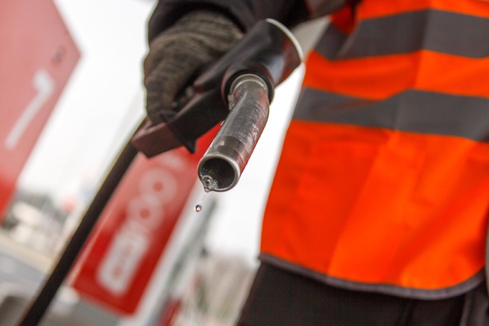 A venda de gasolina classe "Euro-3" inicia na bolsa. O que os motoristas precisam saber?